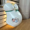 Bild in Galerie-Betrachter laden, Professioneller Veredelungs-Service für Babybauch-Gipsabdrücke im Classic Design mit Licht und Babyfoto, Atelier Julia Schulze, Erfurt.
- Atelier Body - pArts