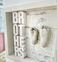 Bild in Galerie-Betrachter laden, Baby 3D Hand- oder Fußabdruck, Veredelung & Lackierung bis 1 Jahr - Atelier Body-pArts
