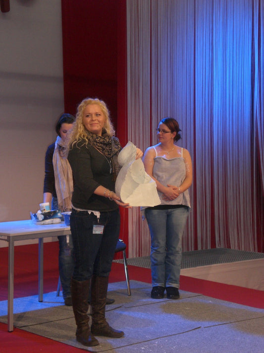 Messebericht - Mit Live Abformung vom Babybauch - Atelier Body-pArts