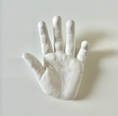 Bild in Galerie-Betrachter laden, 3D Hand- oder Fußabdruck, Veredelung & Lackierung, > 5 Jahre - Atelier Body-pArts
