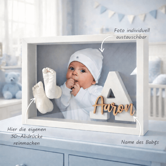 Rahmen für Baby 3D - Abdrücke mit Babyfoto + Gravur & Buchstabe - Atelier Body - pArts