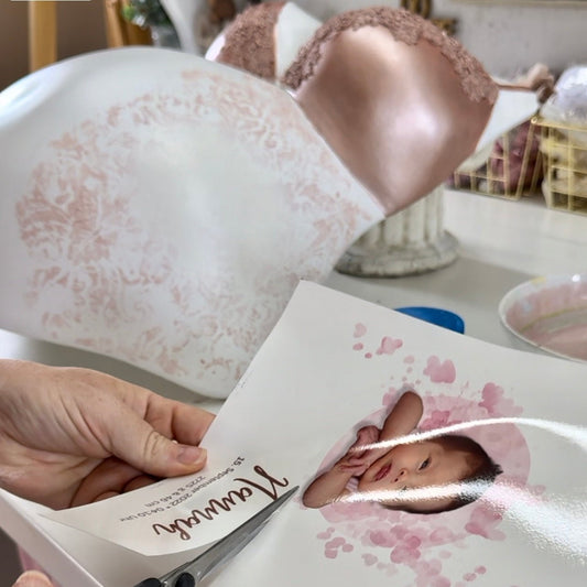 Babybauch-Gipsabdruck mit personalisiertem Babyfoto und Geburtsdaten auf Motivfolie - Atelier Body - pArts