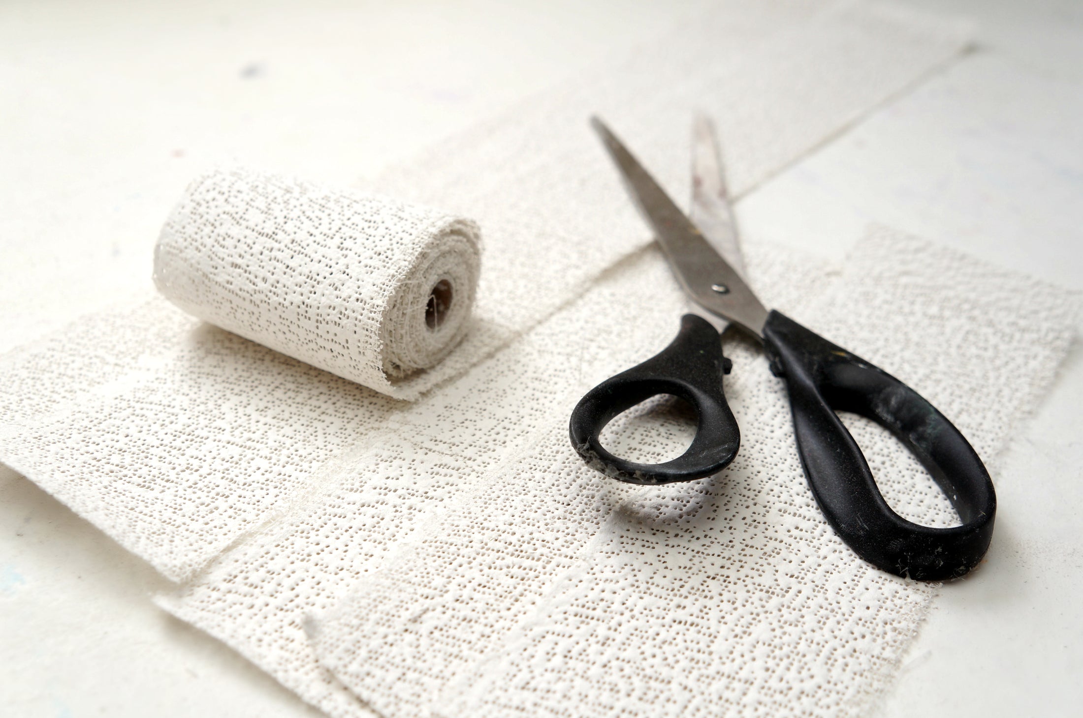 Gipsbinde für Babybauch - Abdruck – Abformbinde für Schwangerschaftsabdruck | 10 cm x 3 m - Atelier Body - pArts