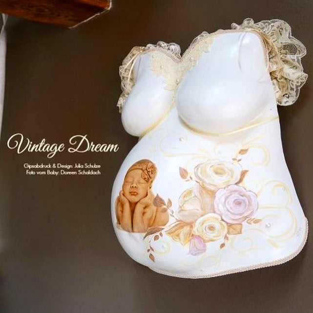 Gipsabdruck vom Babybauch Veredelung und Gestaltung mit Infulencerin Tini Bambini - Babybauch-Gipsabdruck DIY-Veredelung mit individuell gestalteter Motivfolie