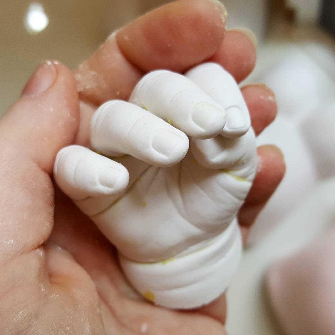 Baby 3D Hand- oder Fußabdruck, Veredelung & Lackierung bis 1 Jahr - Atelier Body-pArts